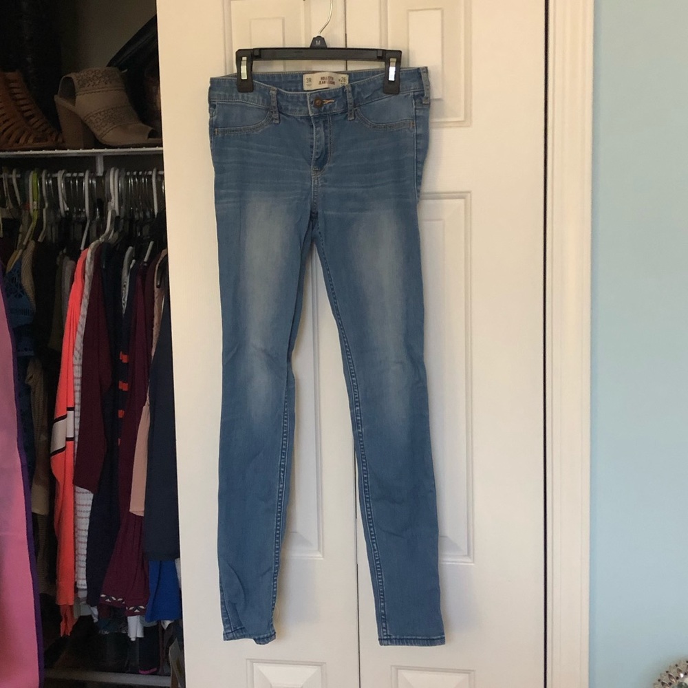 Hollister jeans